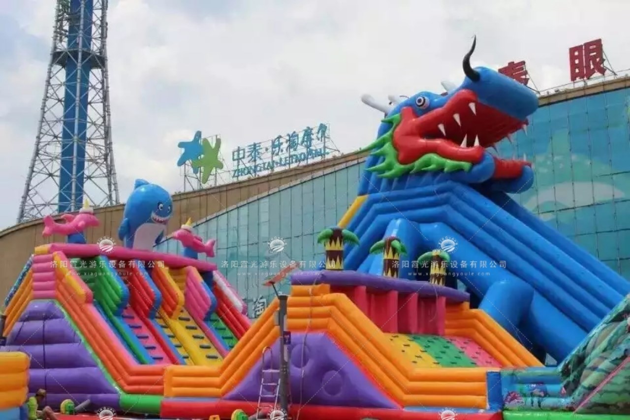 新吴儿童乐园充气游泳池